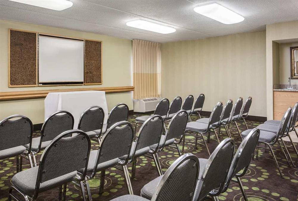 Quality Inn Florissant-St Louis Facilities photo